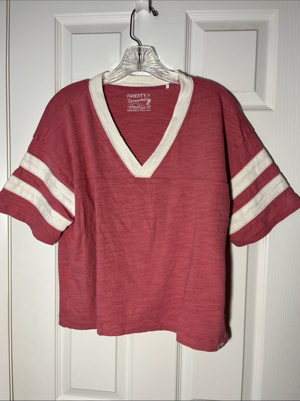 Faherty Sunwashed varsity Vneck slub pullover top organic cotton cropped pink M